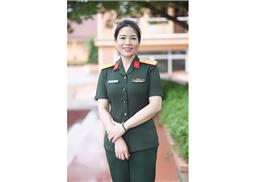 Nữ nhân viên văn thư đa tài